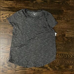 Girls super soft short sleeve shirt